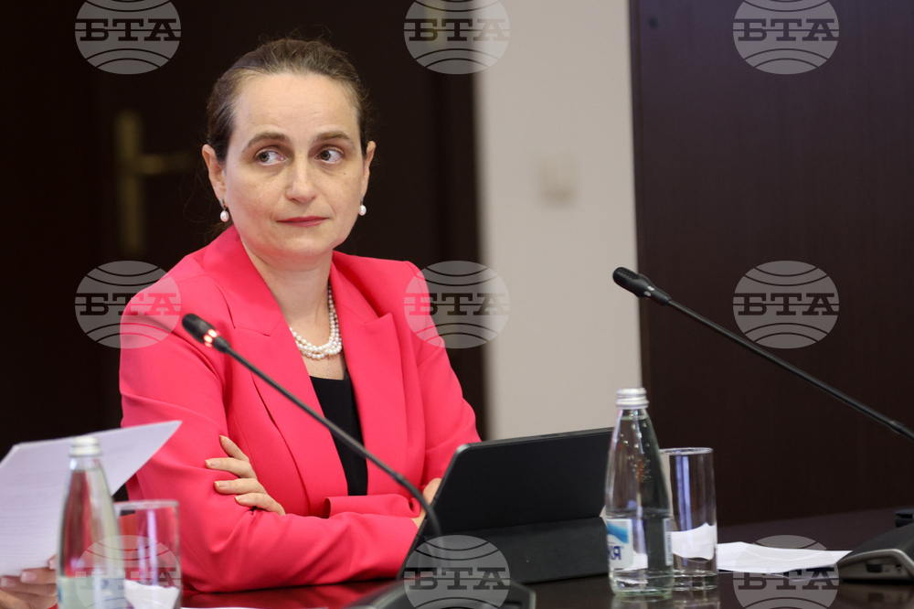 УНСС  - публична дискусия