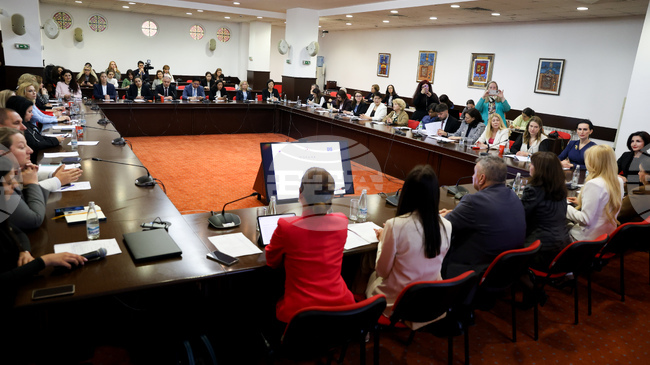 Forum on Women’s Social Role Names Eurovision Contest Winner Dara an Example for Overcoming Self-Limitations