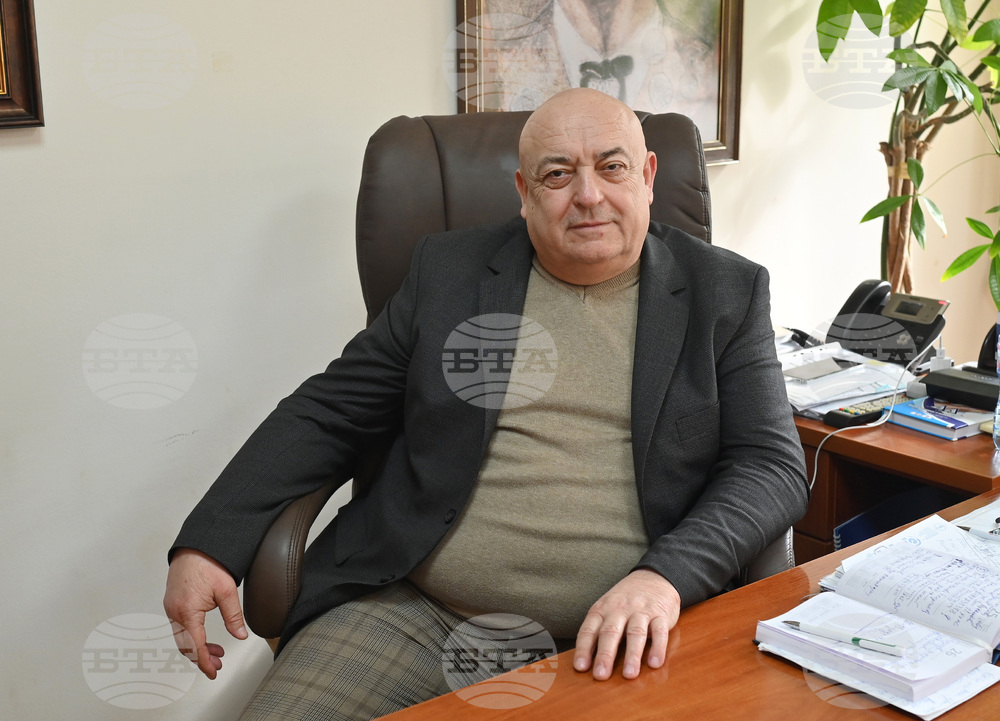 Court Overturns Lom Mayor's Suspension over Vote-Buying Charges