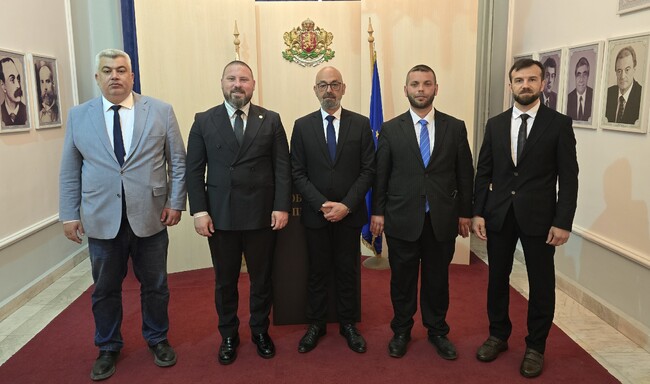 Областна администрация Варна: Областният управител се срещна с ръководния екип на Районно Мюфтийство – Варна