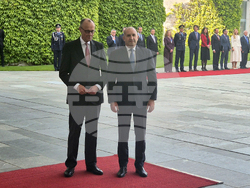 Германия - Румен Радев - Фридрих Мерц - среща