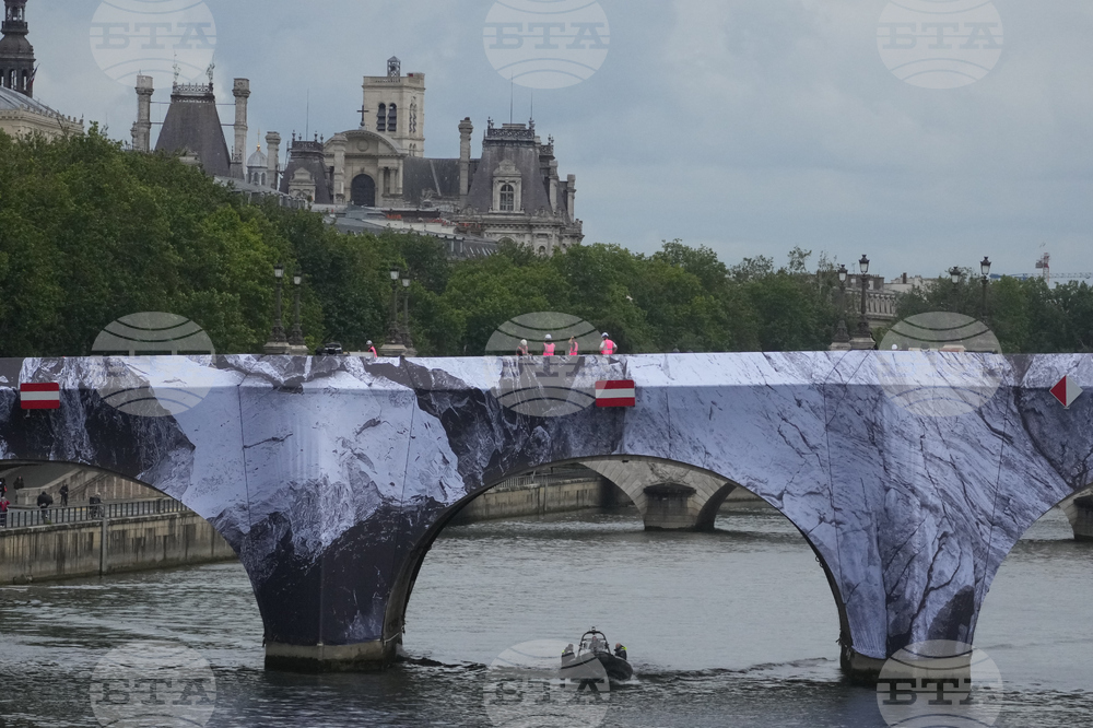 France Bridge Installation