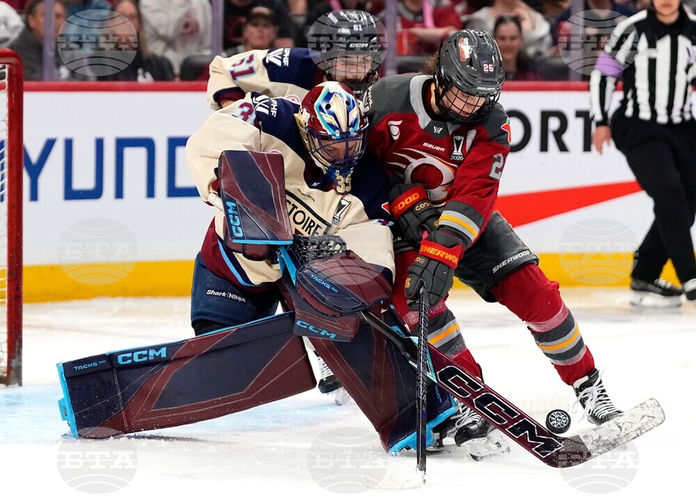 PWHL Victoire Charge Hockey