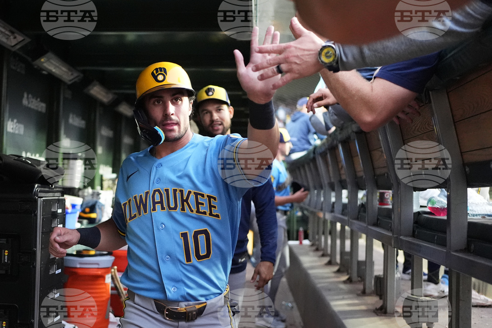 Brewers Cubs Baseball