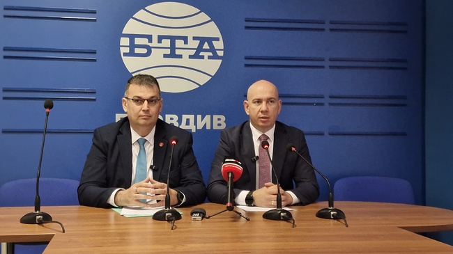 Пресконференция на "Възраждане" за подобряване на условията на новите автогари в Пловдив