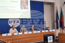 Национален пресклуб на БТА София - Институт по балканистика - проект - представяне