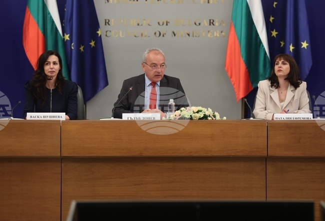 Business and Labour Unions Support 7.8% Increase to Minimum Pension Effective July 1