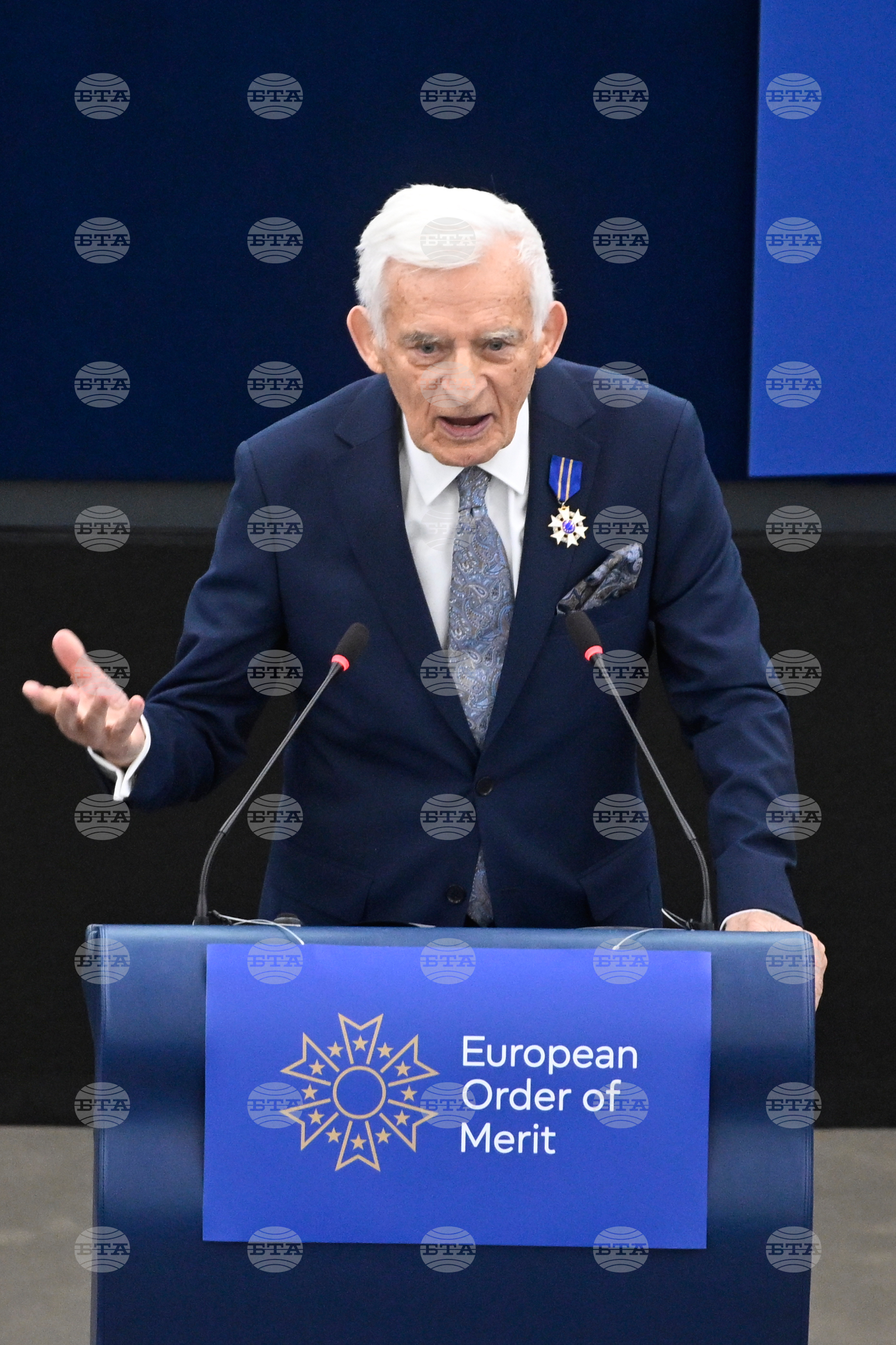 France EU Order of Merit Prize
