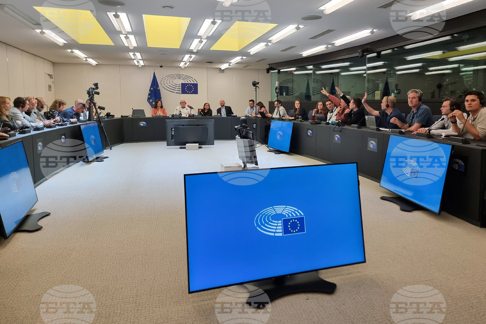 Страсбург - Европейски парламент - Лех Валенса - брифинг
