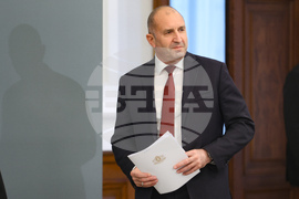 Министерски съвет  - Румен Радев  - представители на търговски вериги - среща