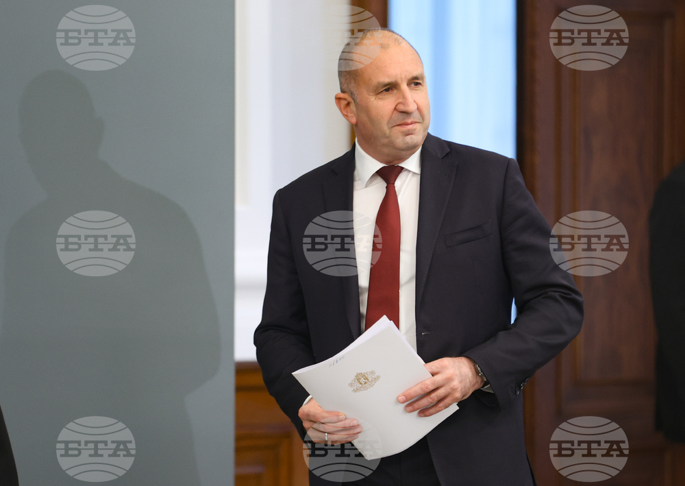Министерски съвет  - Румен Радев  - представители на търговски вериги - среща