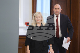 Министерски съвет  - Румен Радев  - представители на търговски вериги - среща