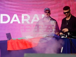Площад „Княз Александър I Батенберг“ - DARA PARTY - концерт