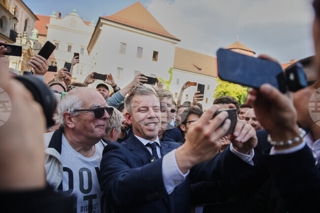 Новият премиер на Унгария Петер Мадяр ще се срещне днес с полския министър-председател Туск и президента Навроцки