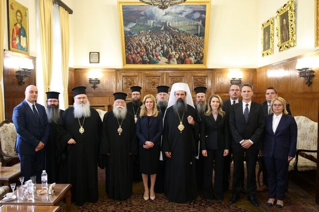 Председателят на Народното събрание Михаела Доцова се срещна с Негово Светейшество Българския патриарх и Софийски митрополит Даниил