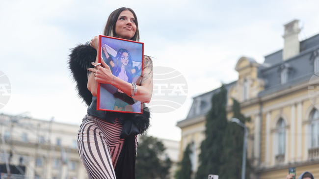 Националният етнографски музей (ИЕФЕМ-БАН) с подарък към Дара