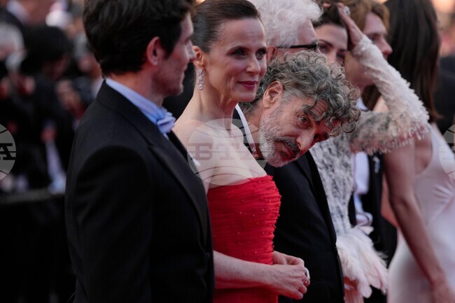 CORRECTION France Cannes 2026 Bitter Christmas Red Carpet