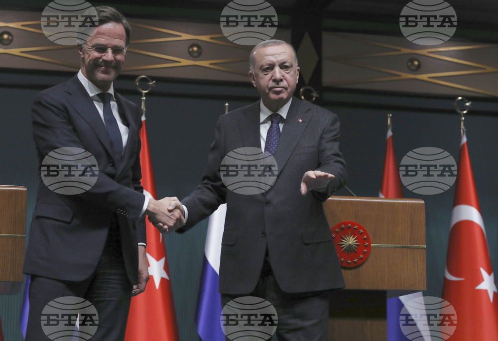 Турският президент Ердоган и премиерът на Нидерландия Рюте са обсъдили войната в Украйна