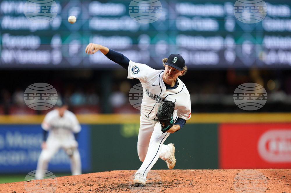 White Sox Mariners Baseball