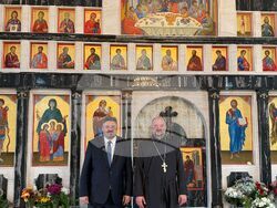 САЩ - Чикаго - Кирил Вълчев - Българска православна църква “Света София” в Чикаго
