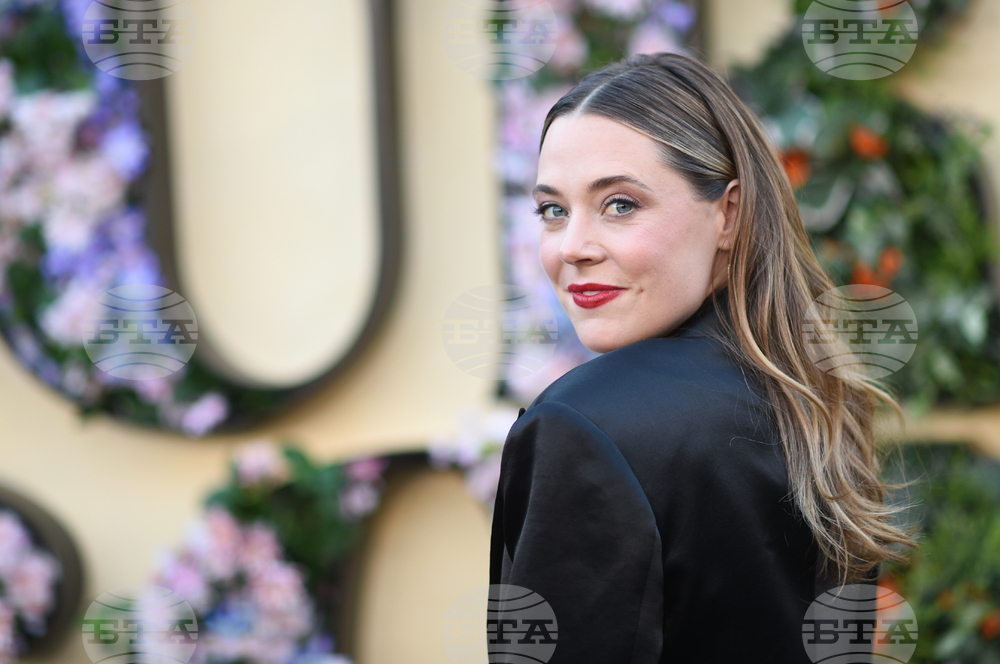 LA Premiere of "The Four Seasons" Season Two