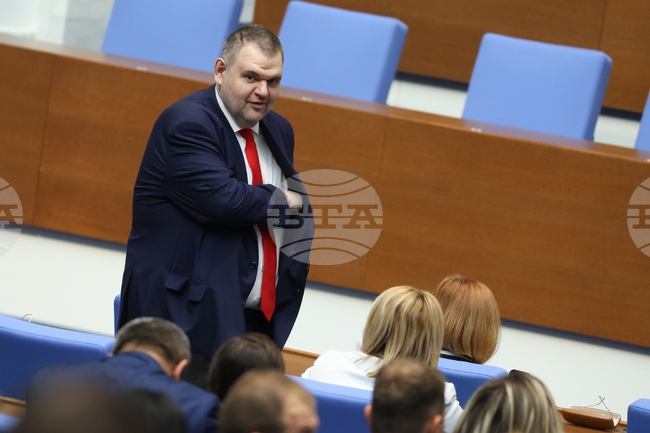 ДПС внася искане за изслушване на министър Иван Демерджиев в Народното събрание в сряда относно полицейски натиск