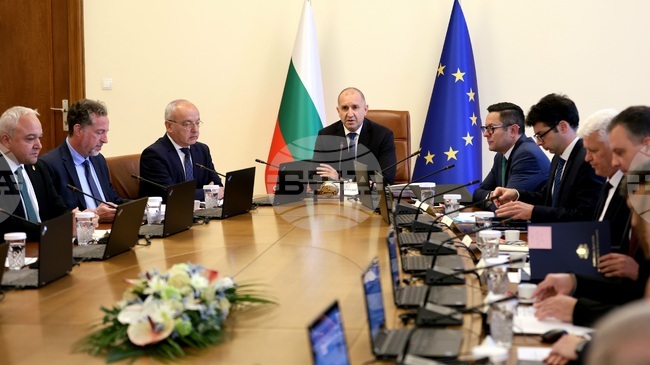 Cabinet Adopts Legislative, Operational Program for May - June 2026