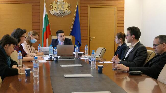 Заместник-министър Момчил Неков: Заедно с производителите ще работим за насърчаване на винения туризъм