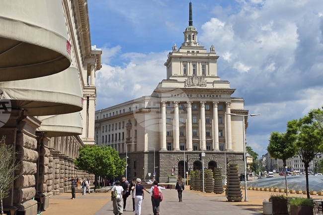 Парламентарната комисия по правата на човека, вероизповеданията и жалбите на гражданите прие на първо четене законопроекта за държавния бюджет за 2026 г. 