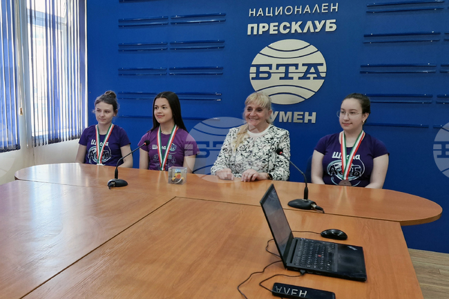 Отбор на школа „АиБ“ и на Природоматематическата гимназия „Нанчо Попович“ ще участва на Международно отборно състезание по информатика (IIOT) в Румъния