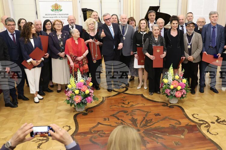 Culture Ministry Honours Artists with Golden Age Awards