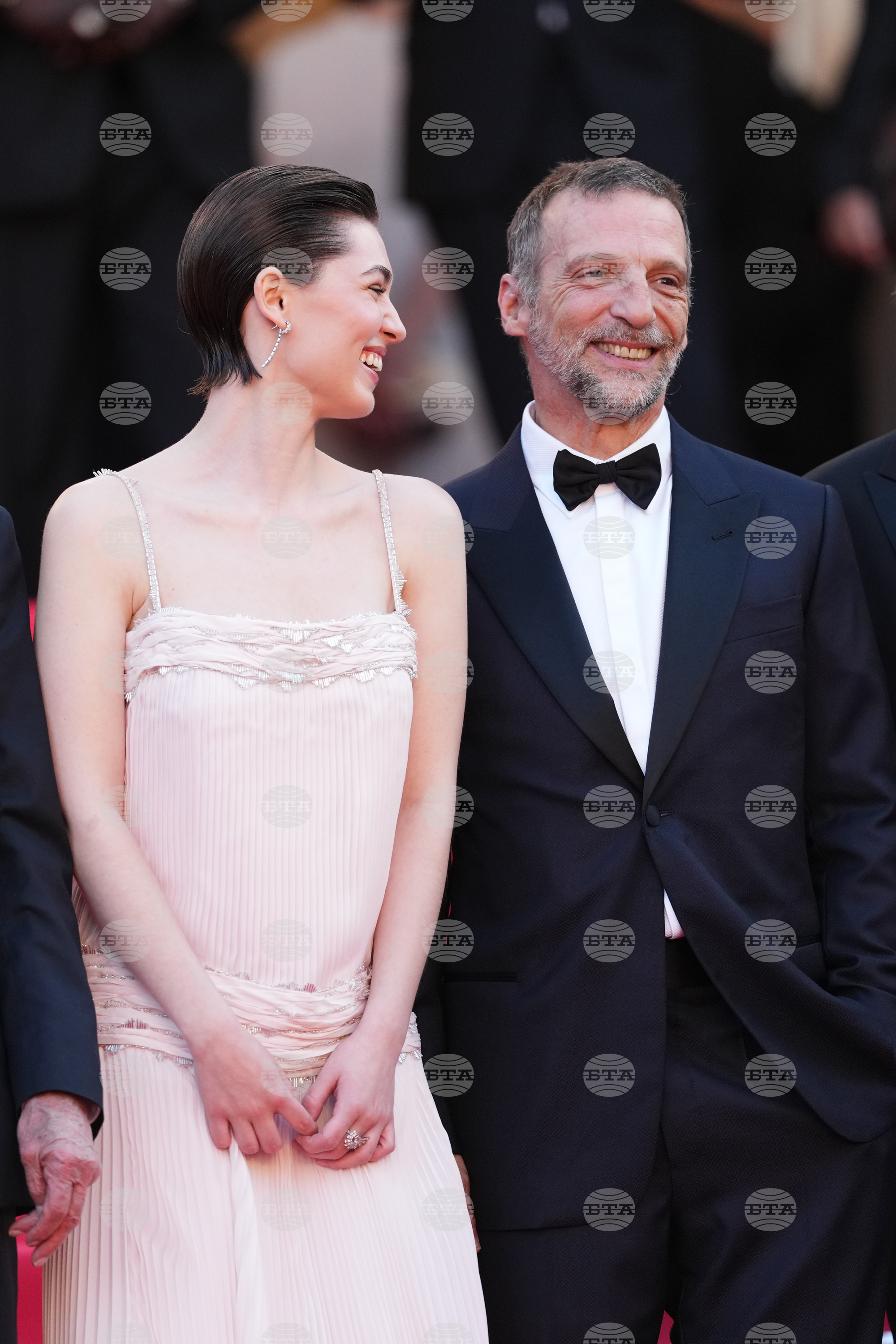 France Cannes 2026 De Gaulle: Tilting Iron Red Carpet
