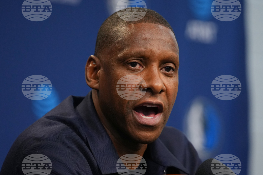 Mavericks Ujiri Basketball