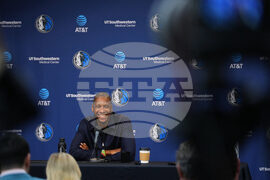 Mavericks Ujiri Basketball