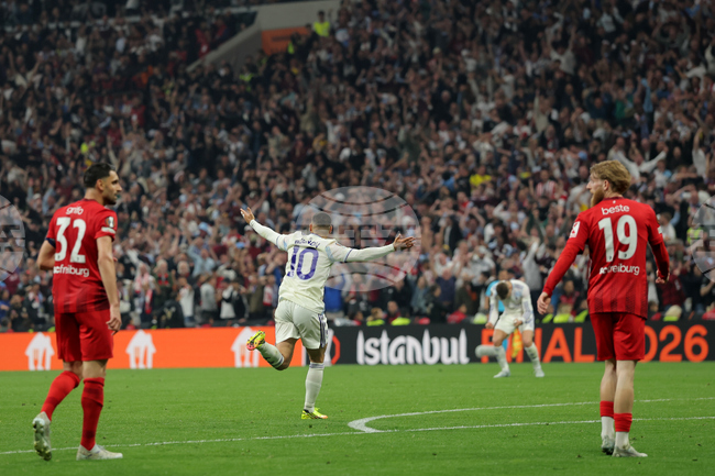 CORRECTION Turkey Europa League Final Soccer