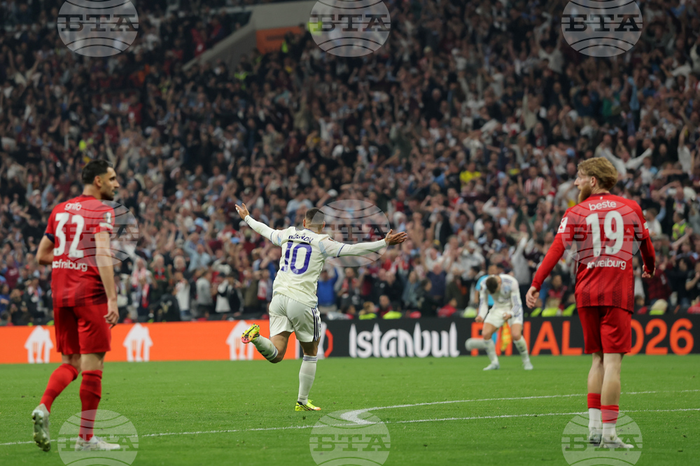 CORRECTION Turkey Europa League Final Soccer