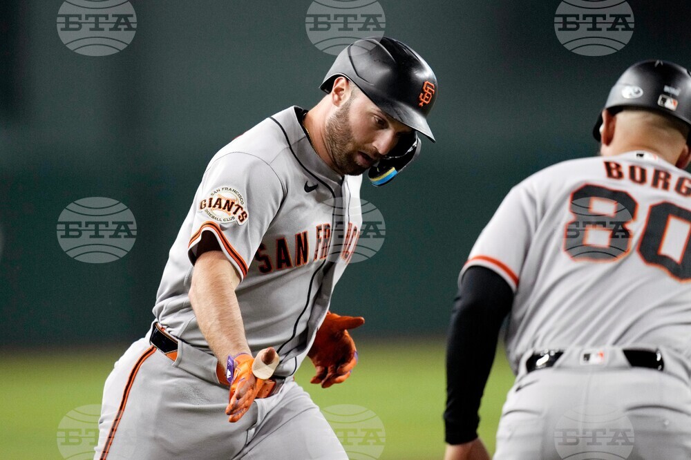Giants Diamondbacks Baseball