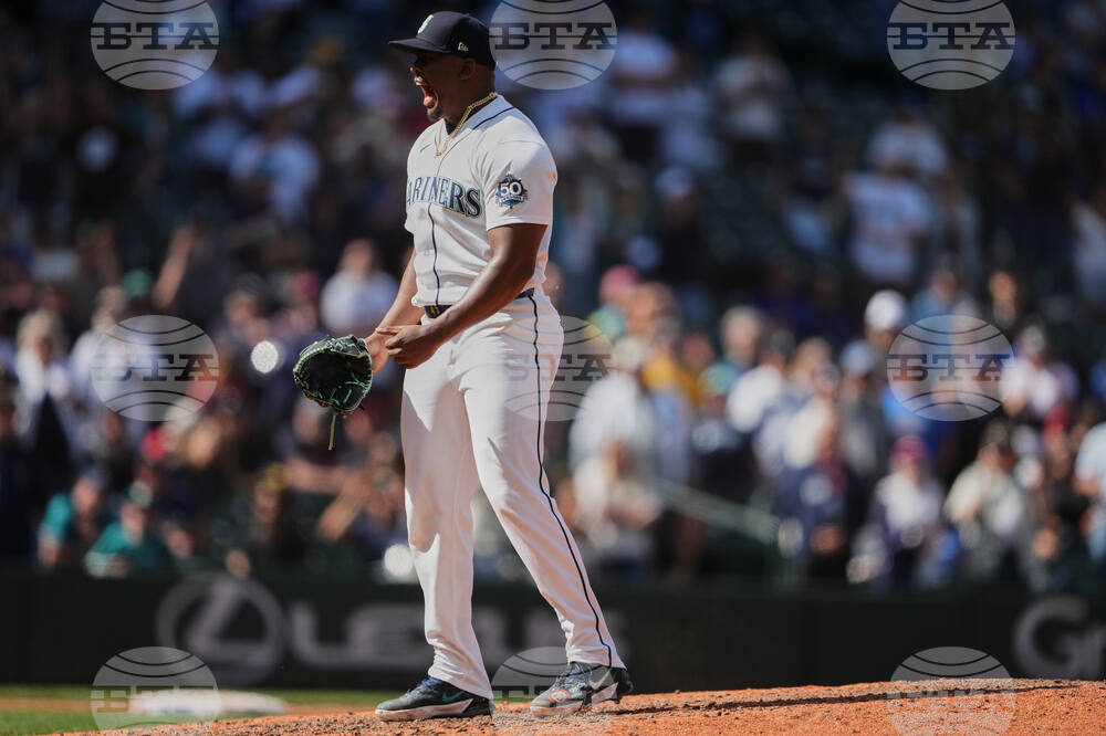 White Sox Mariners Baseball