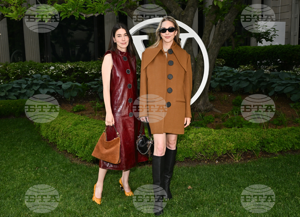 Louis Vuitton Cruise 2027 Collection Fashion Show