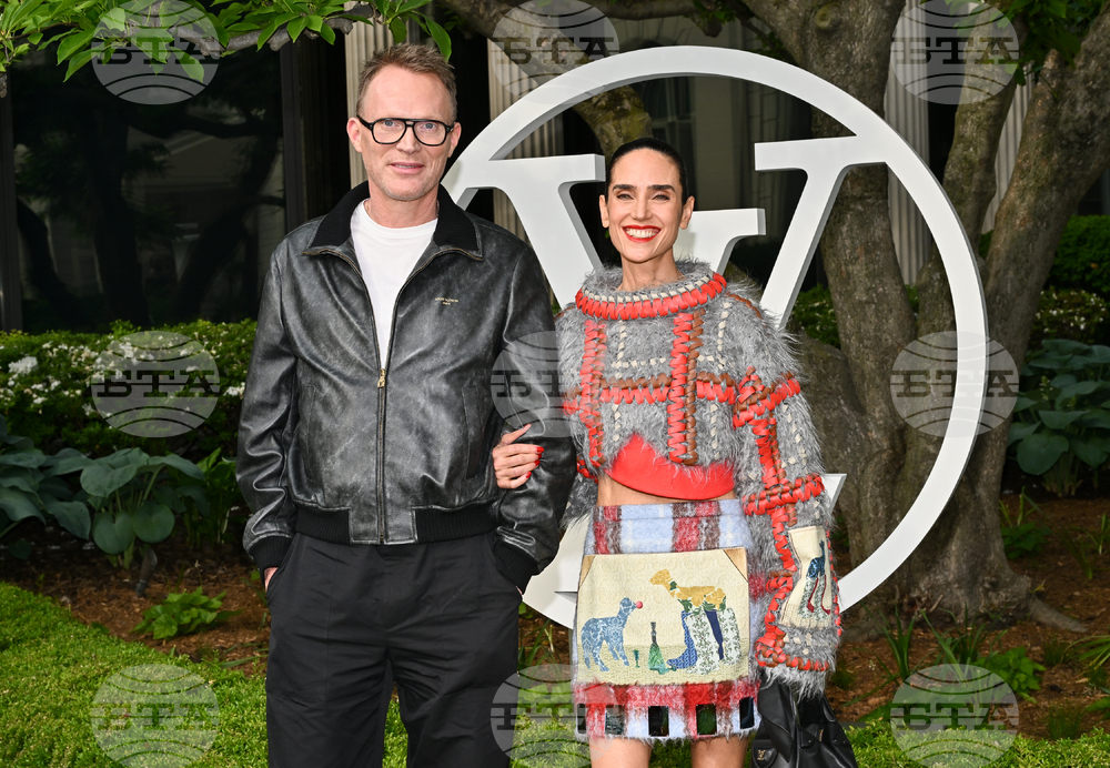 Louis Vuitton Cruise 2027 Collection Fashion Show