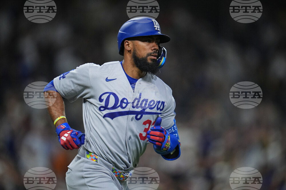 Dodgers Padres Baseball
