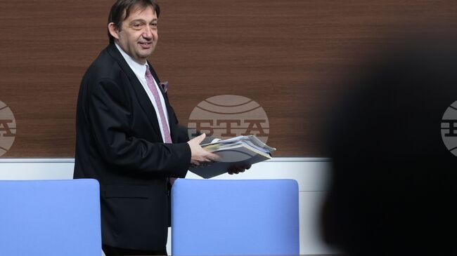 Парламентът изслушва министъра на регионалното развитие и благоустройството Иван Шишков за свлачището на пътя Смолян – Пампорово 