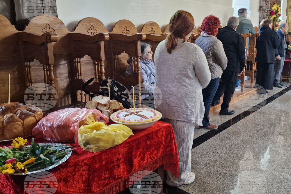 Село Осмар - Варненски и Великопреславски митрополит Йоан - литургия