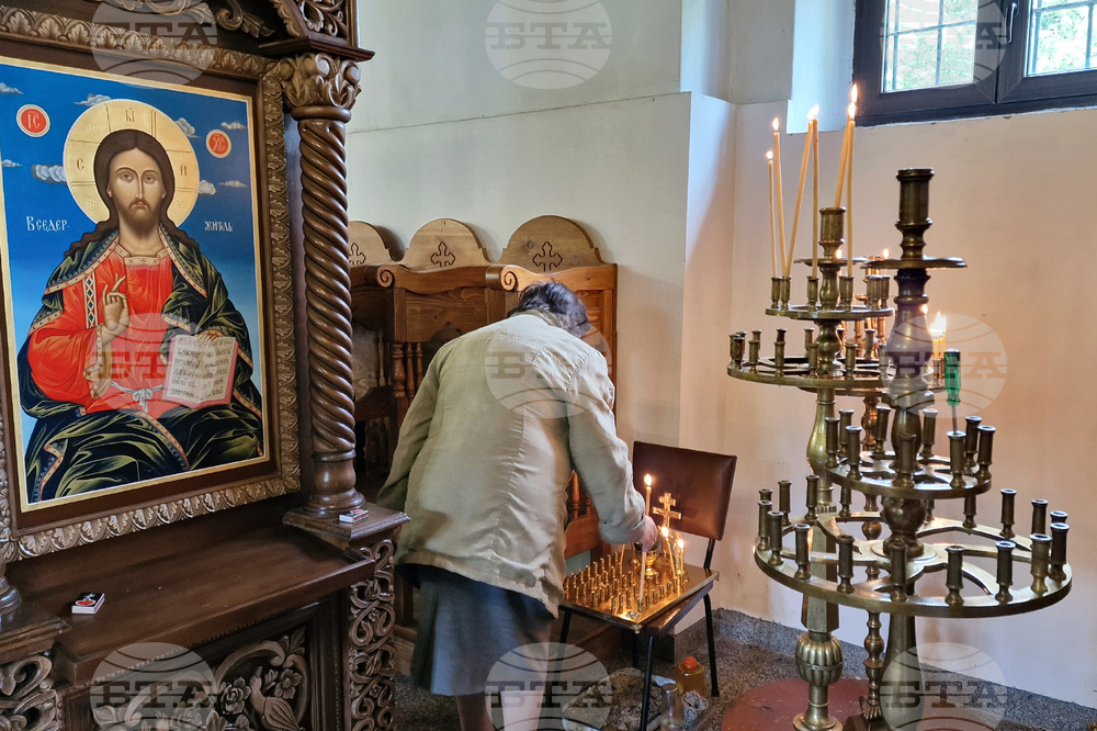 Село Осмар - Варненски и Великопреславски митрополит Йоан - литургия