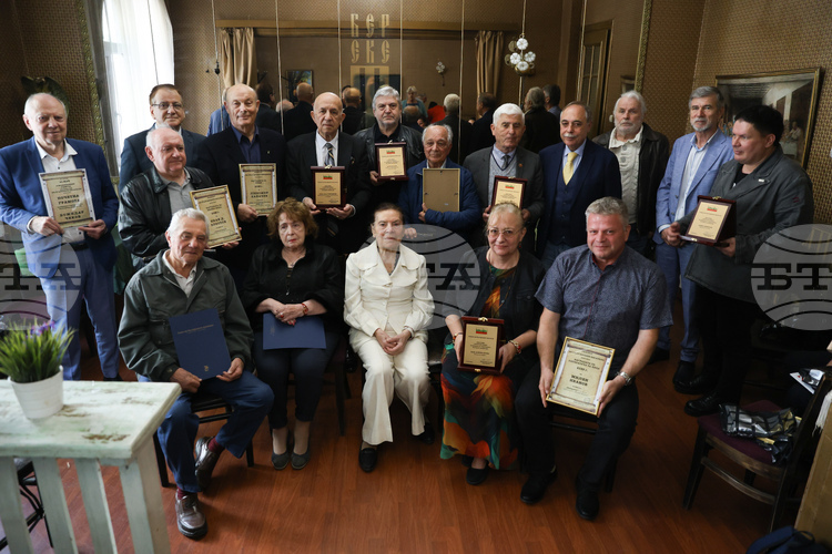 Union of Bulgarian Writers Presents Annual Literary Awards
