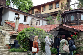 Варна - манастир „Св. св. Константин и Елена“ - литургия