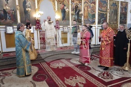Село Крайници - патриарх Даниил - литургия