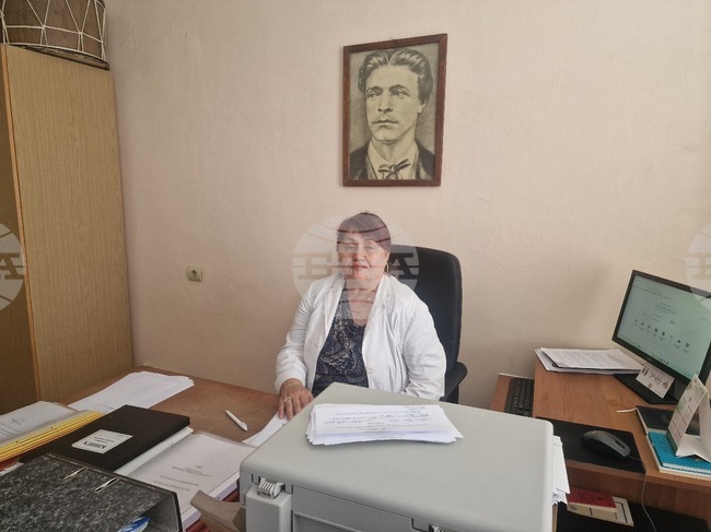 Детска градина „Здравец“ в Кубрат отбелязва 50 години, изпълнени с грижа, обич и отдаденост към децата, каза директорът Нериман Шабан