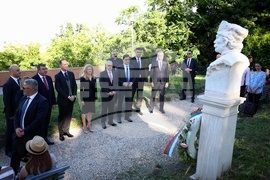 Италия - Рим - бюст-паметник на Капитан Петко войвода