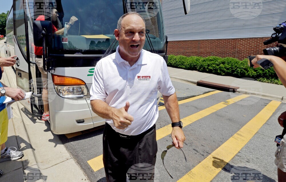 NC State Avent Retiring Baseball